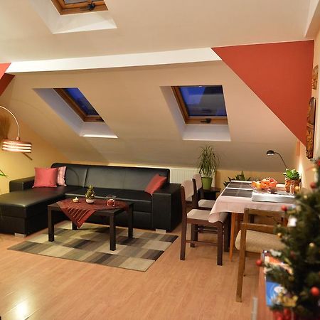 Sopron Eszter Apartman Eksteriør bilde