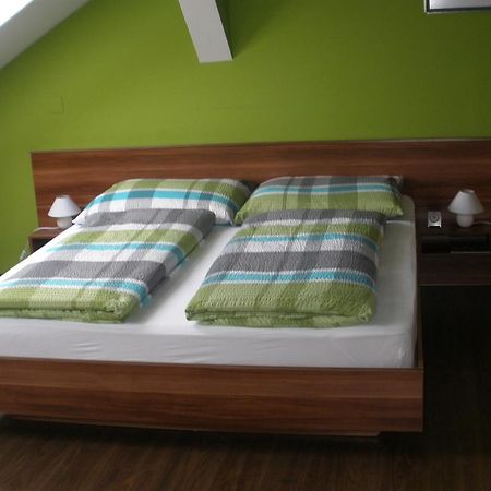 Sopron Eszter Apartman Eksteriør bilde