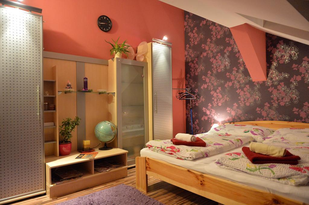 Sopron Eszter Apartman Eksteriør bilde