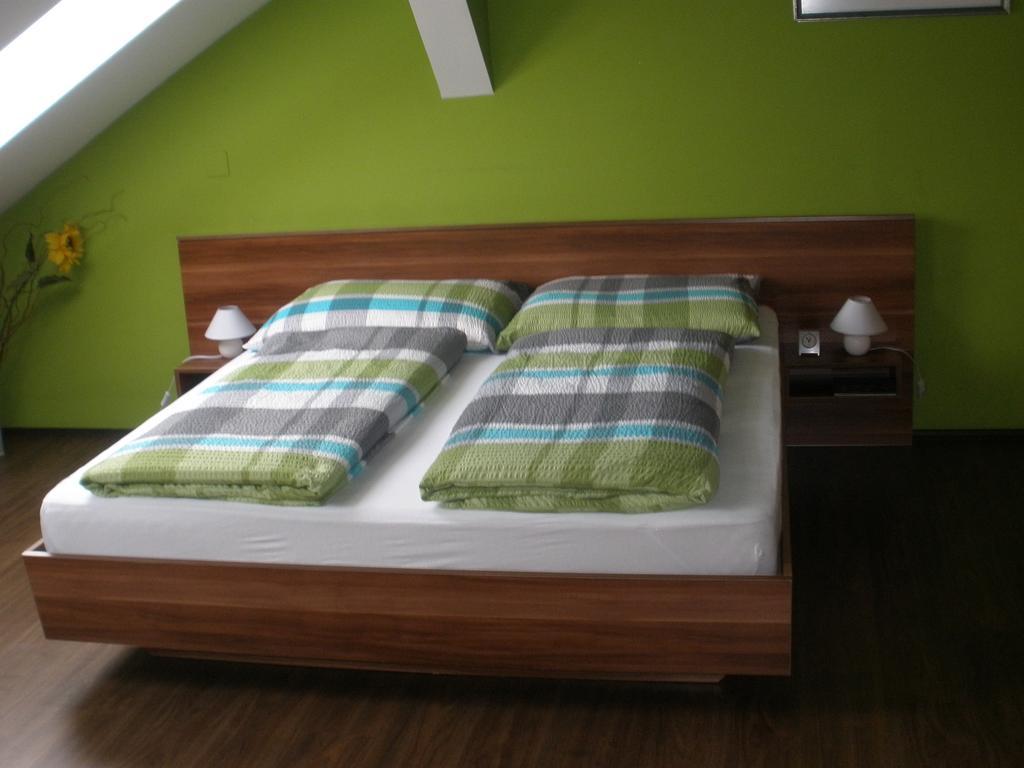 Sopron Eszter Apartman Eksteriør bilde
